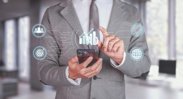 Réussissez en ligne avec notre agence web et marketing digital